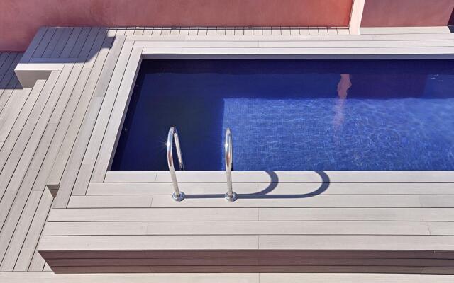 Arai Aparthotel