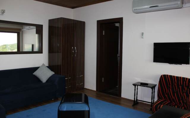 Blue & Green Villa Gursoy