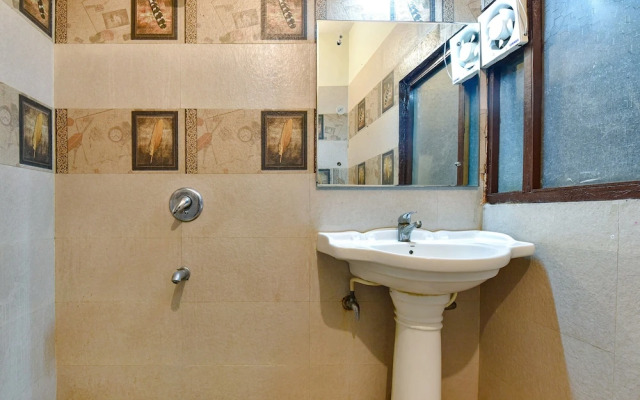 Fabhotel Prime Surpin Palace