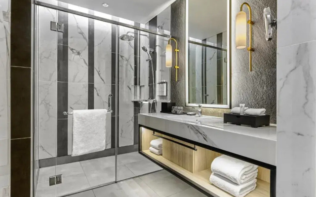 Hyatt Place Makassar