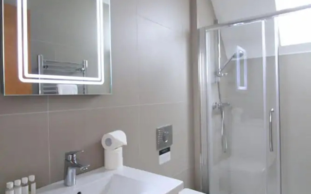 West Finchley by Viridian Apartments