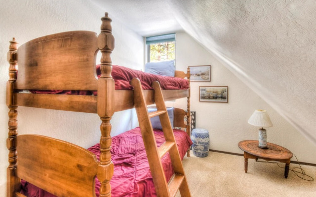 Talmage North Tahoe Rental by RedAwning