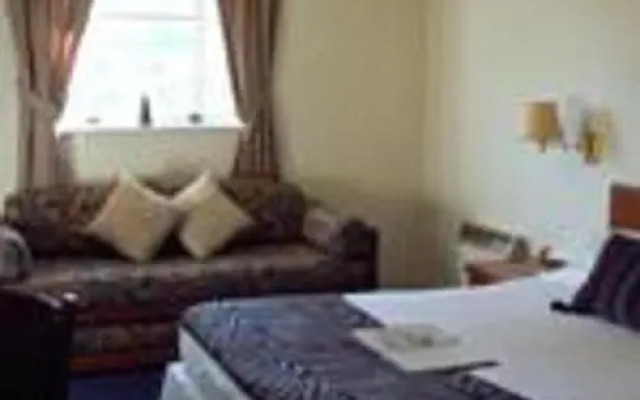 The Wee Waif Reading by Greene King Inns