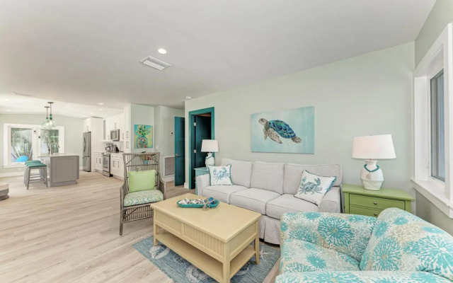 Sea La Vie - 205 - 55th