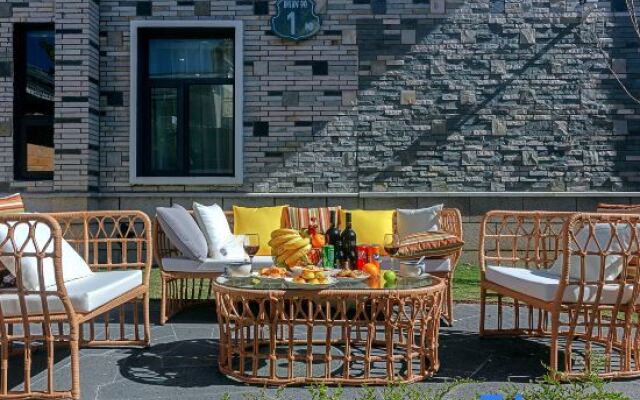 Tengchong Daina Huaxi Hot Spring Hotel