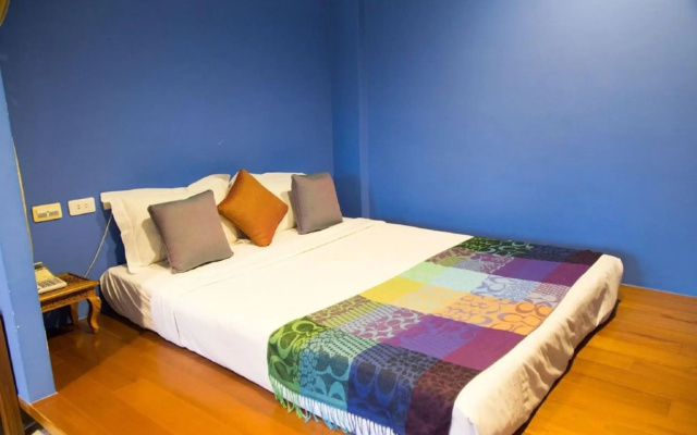 Golden Ocean Azure Hotel