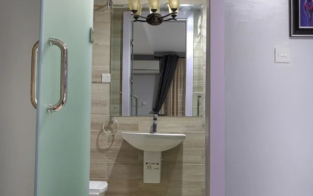 H21 Apartments & Lounge