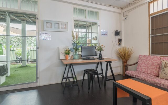 Tiger Lily Hostel