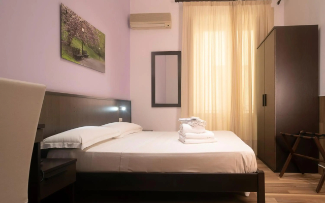 Hotel Tonic