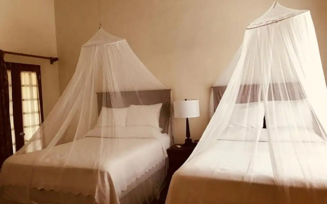 Todos Santos Boutique Hotel