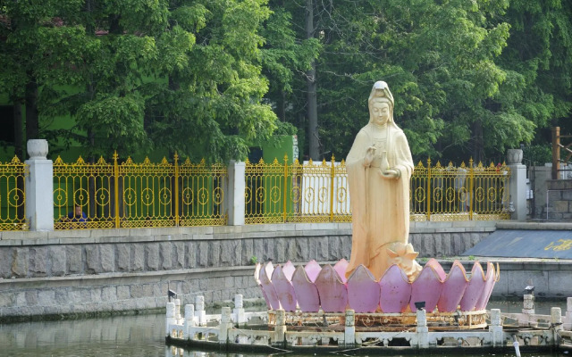 Overseas Chinese International Hotel