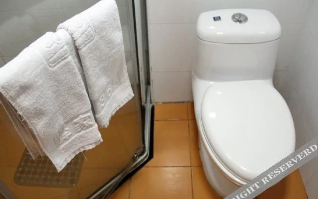 Yijia 365 Chain Hotel (Kaifeng Kaihua)