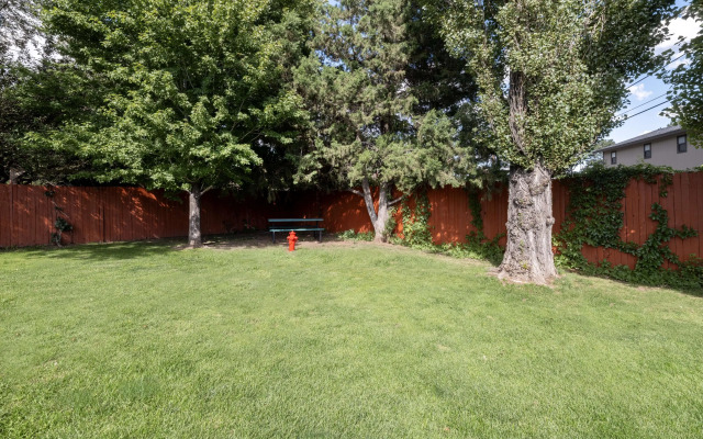 Best Western Pony Soldier Inn & Suites