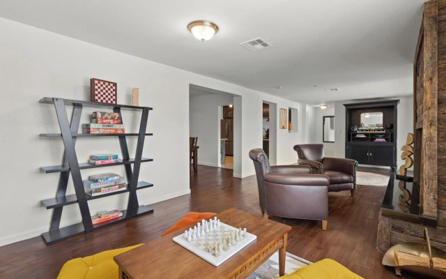 Campbell - Foodie Paradise w Pool Games Nightlife