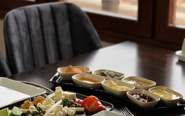 Accan Hotel & Konaklama Evi