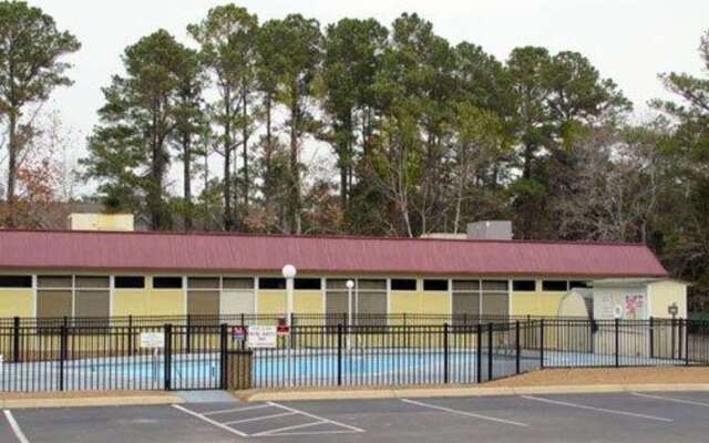 Rodeway Inn & Suites Wilmington North