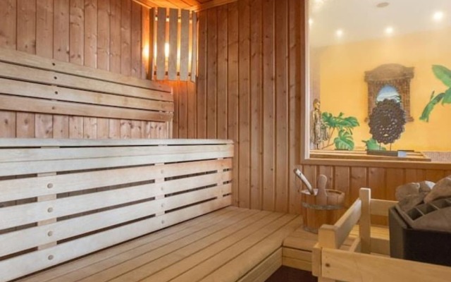 La Grange De Conde Chateaux Et Hotels Collection