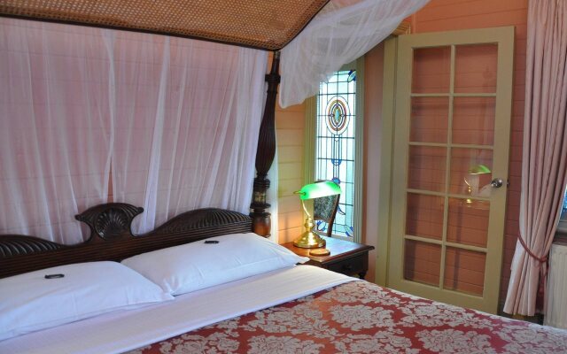 Lurline House
