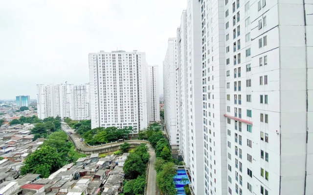 Modern Look 2Br Apartment At Springhill Terrace Residence