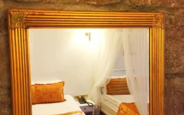 Tas Hotel 17