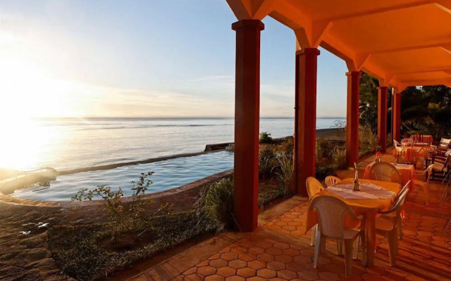 Vanivola Hotel