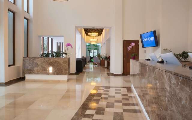 Almar Resort Luxury Beach Front Experience