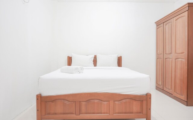Fully Furnished And Comfy 2Br Apartment At Gajah Mada Mediterania