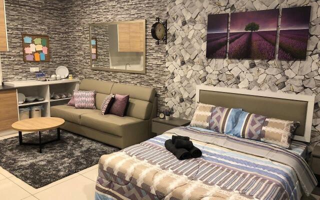 Buff Evo Soho Bangi Sentral with NETFLIX & WiFi