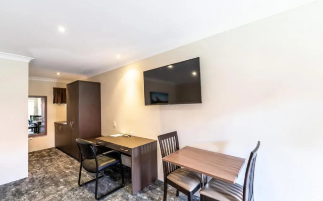 Comfort Inn Parkes International