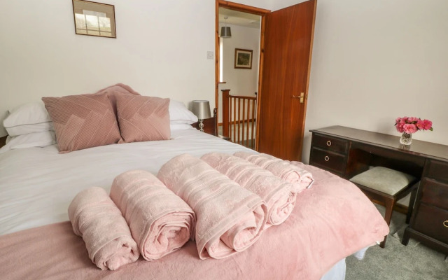 Thrushel Cottage