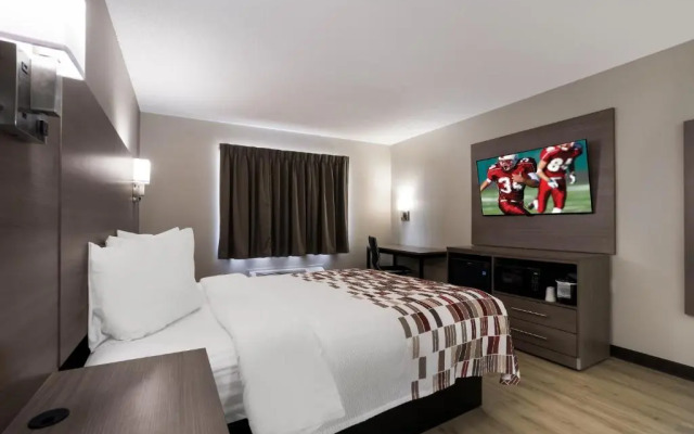 Super 8 by Wyndham Marston
