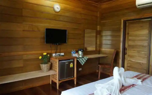 Lamoon Villa by the River