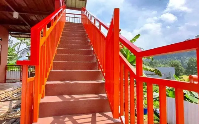 Villa Lisandsa By Ruang Nyaman