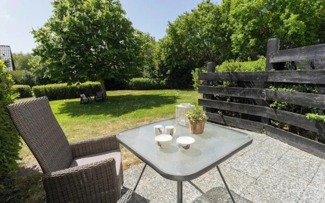 Cozy Texel Retreat With Garden