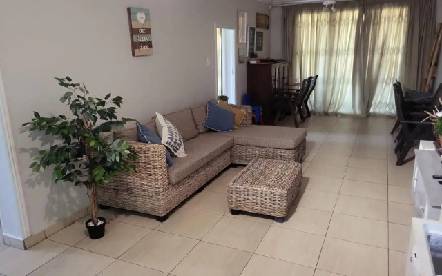 Sea La Vie Hibberdene