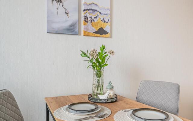 Лайт Апартаменты на улице Рябинина 49А