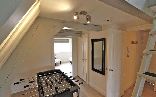 Cityden Canal Serviced Apartments