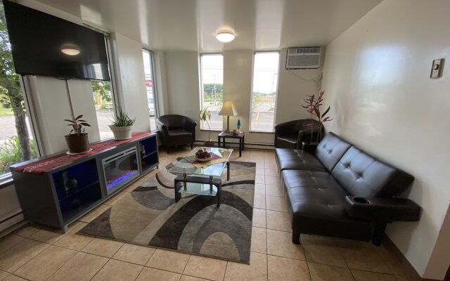 DAYS INN WAUSAU/NORTH/I-52 (Motel 6 Wausau)