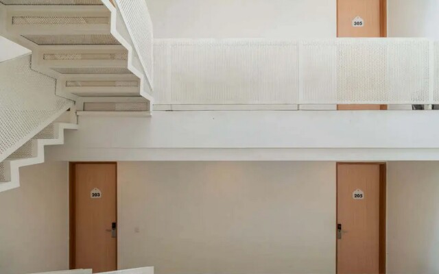 Urbanview Hotel Odori Pondok Indah