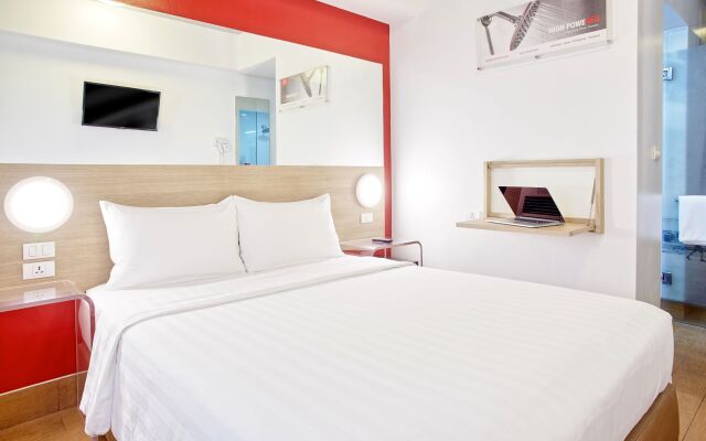 Red Planet Cebu