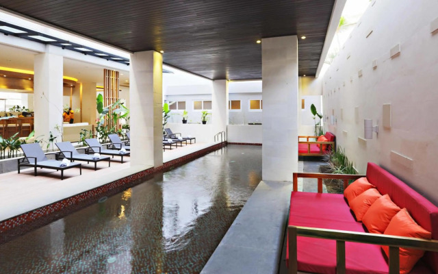Euphoria Hotel