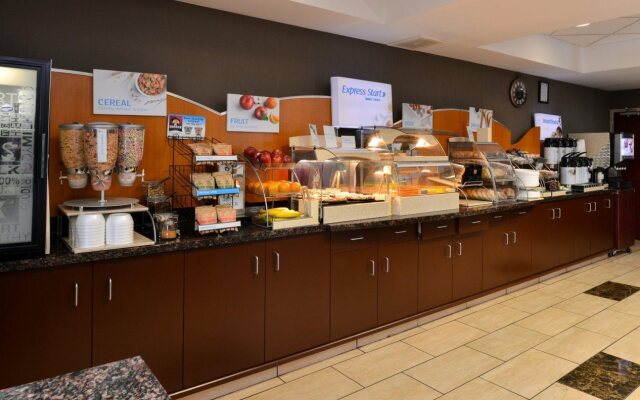 Holiday Inn Express Hotel & Suites Edmonton North by IHG