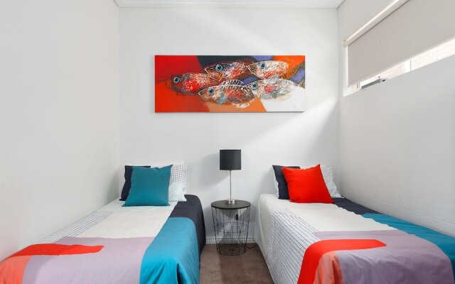 Borboleta, Unit 1/72 Magnus Street