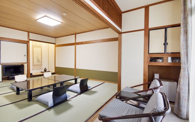 Dogo Onsen Hotel Tsubakikan