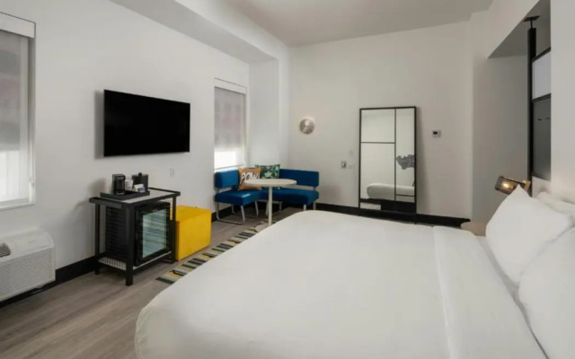 Aloft Memphis Downtown