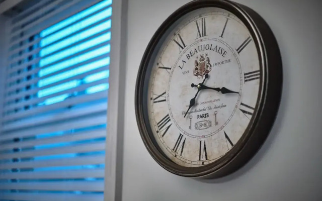 The Townhouse Simple2let Serviced Apartments