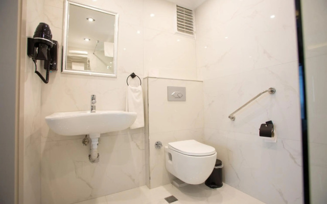 Prusias Otel