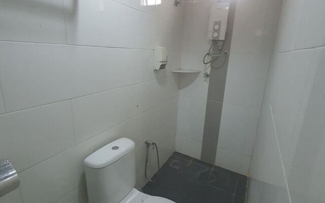 OYO 90177 Byond Hotel