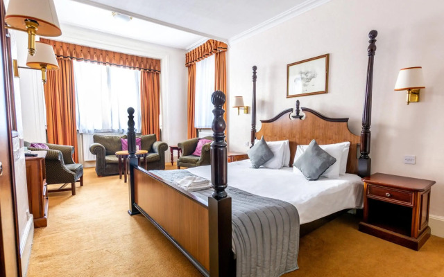 North Stafford Hotel