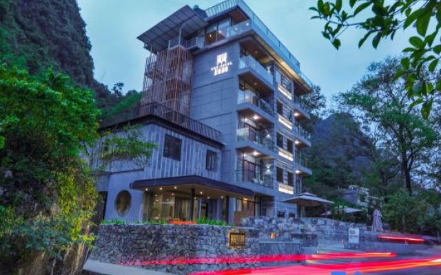 Yangshuo Chashi Hotel (Yulonghe Jiuxian Wharf Branch)
